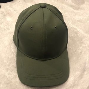 NWOT Luluemon Baller cap in sage green